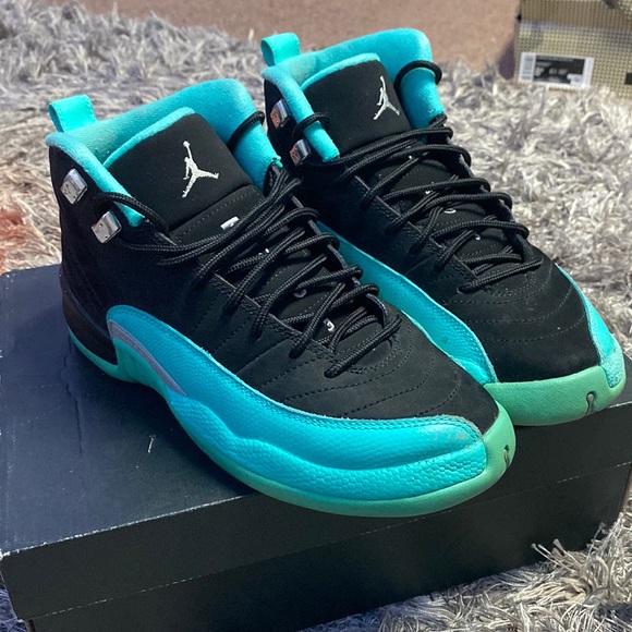 jade 12s
